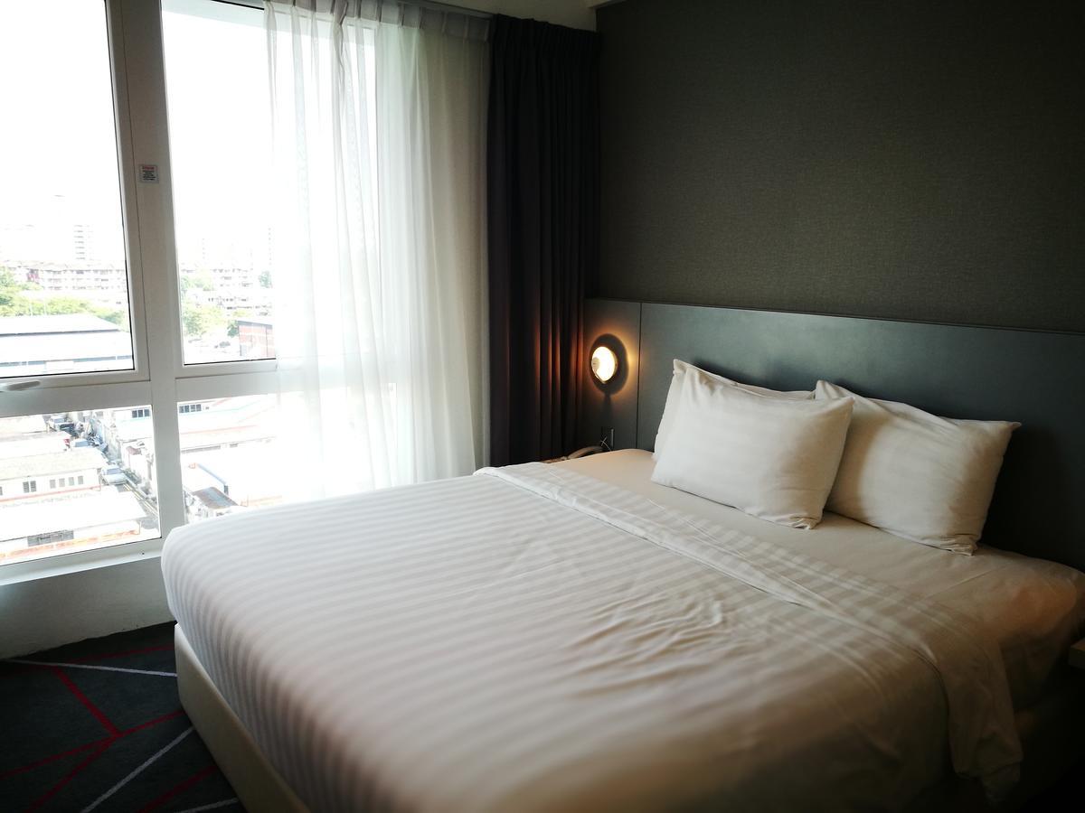 Amerin Hotel Johor Bahru Exteriör bild