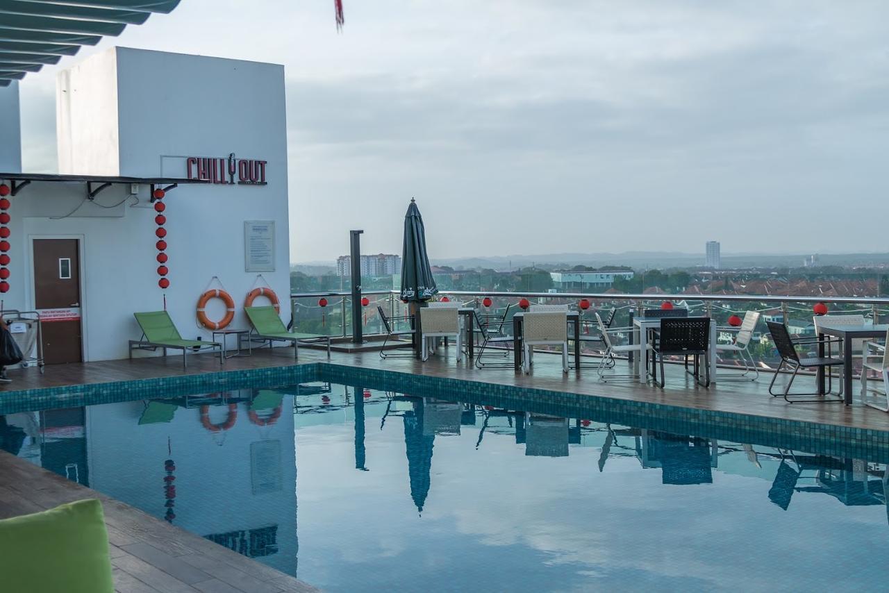 Amerin Hotel Johor Bahru Exteriör bild